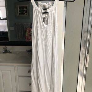 Trina Turk White Dress/Coverup Size Medium